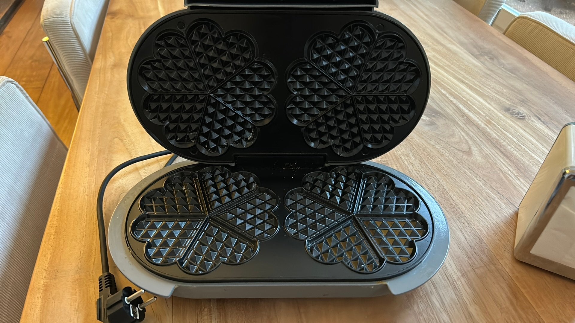 Wafel apparaat Quigg groot, Huis en Inrichting, Ophalen of Verzenden, Zo goed als nieuw