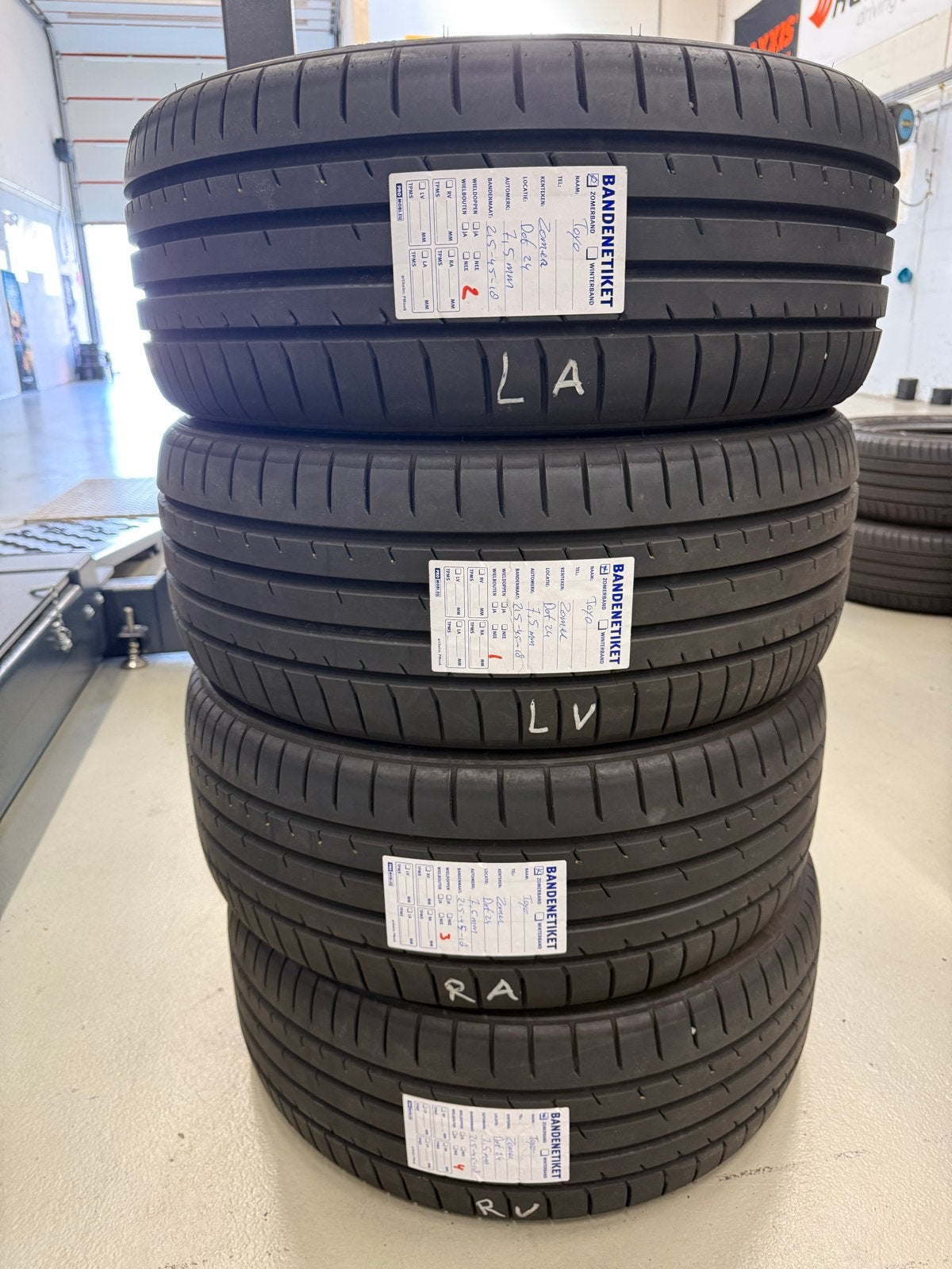 4 x Toyo Proxes Sport 215-45-18 2024 met montage, Auto-onderdelen, Ophalen, 18 inch, Band(en), Zomerbanden