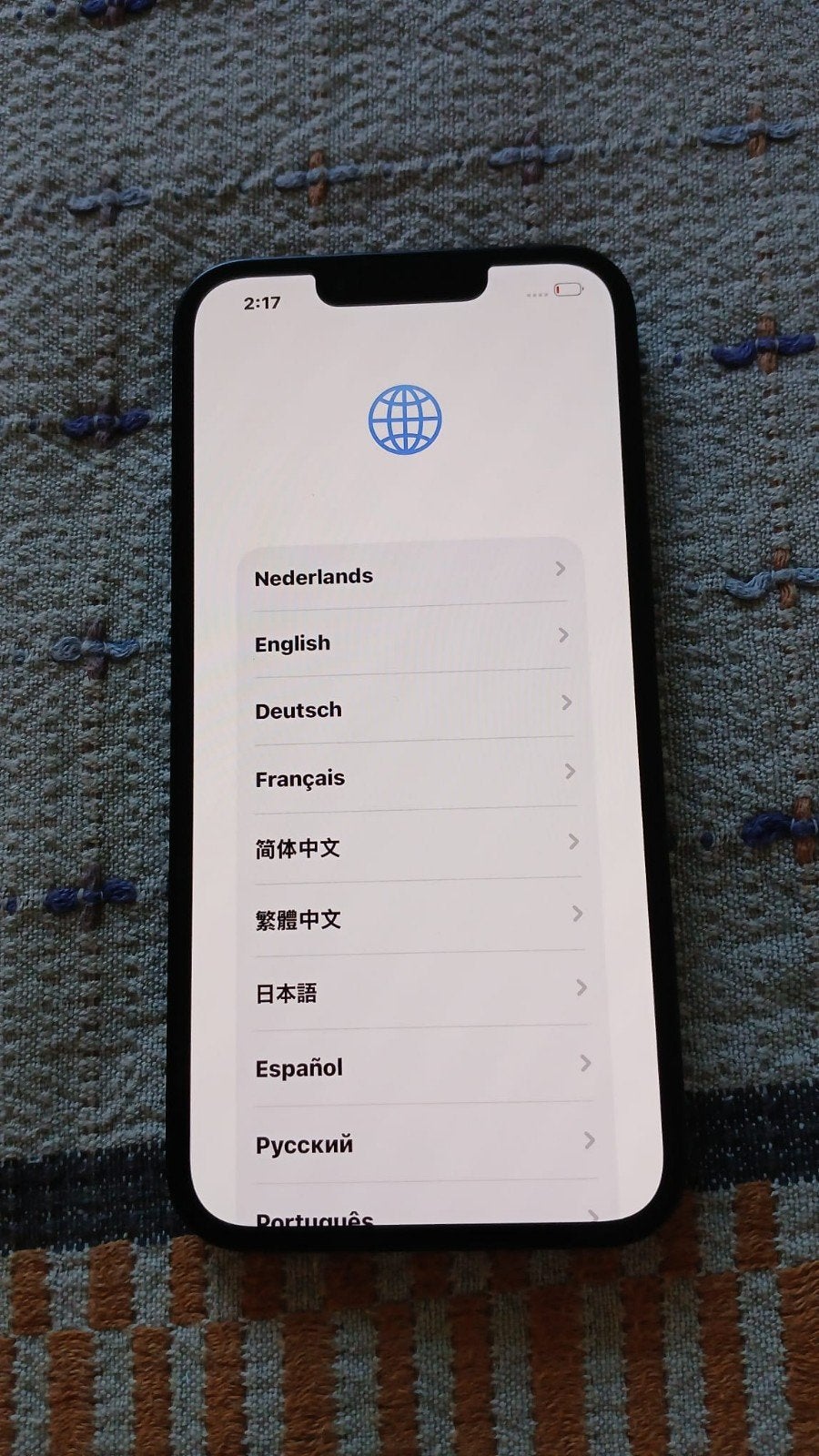 IPhone 13 defect kapot icloud lock nieuw ex doos met lader, Telecommunicatie, Mobiele telefoons | Apple iPhone, 128 GB, IPhone 13