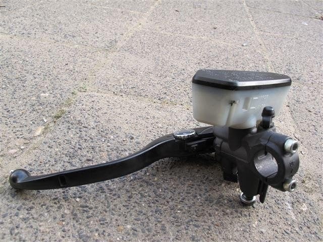 kawasaki GTR1400 koppellingspomp zeer mooi, Ophalen of Verzenden