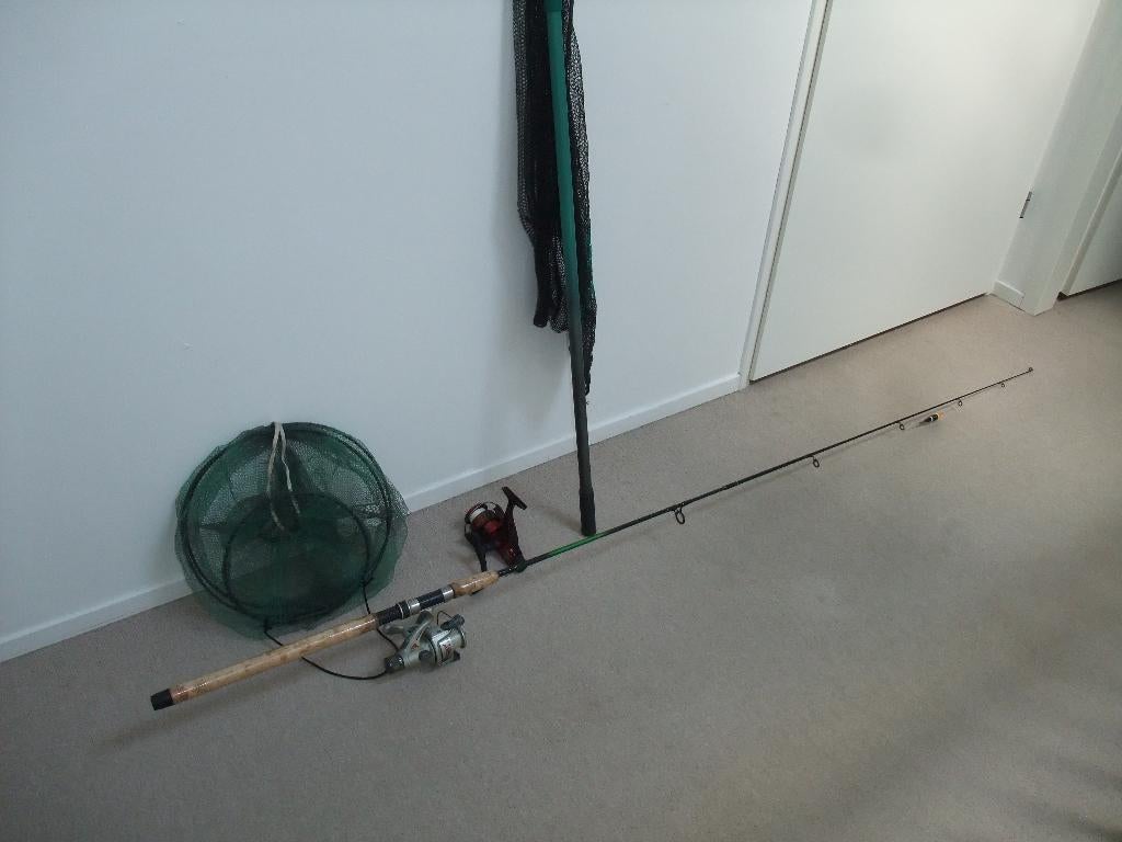 Hengel Winner 2.10 m met molen. Klaar voor gebruik., Watersport en Boten, Hengelsport | Witvissen, Ophalen, Gebruikt, Molen