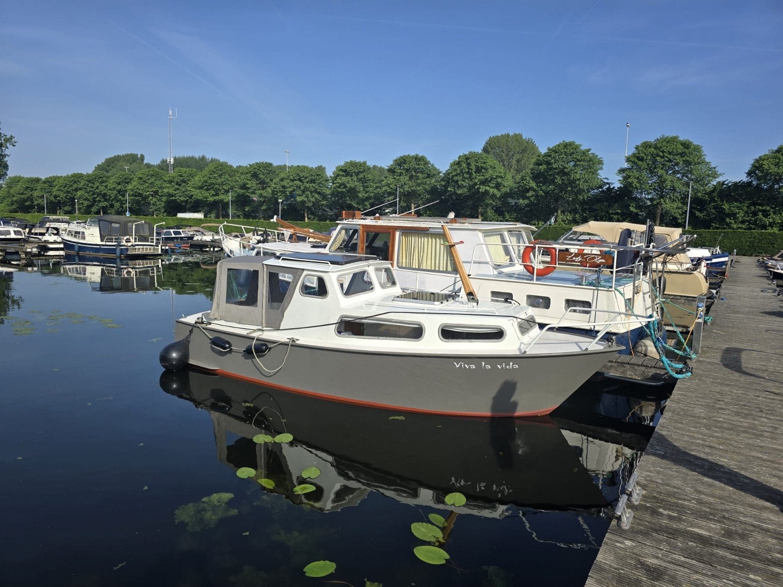 VAARKLAAR & INSTAPKLAAR | Peereboom Kruiser 660 |, Watersport en Boten, Overige merken, Gebruikt, Binnenboordmotor, 15 pk