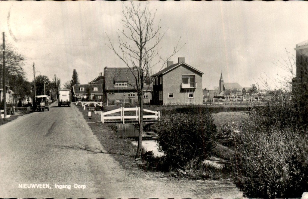 Nieuwveen - Ingang - Dorp, Verzamelen, Ophalen of Verzenden, 1940 tot 1960, Gelopen, Zuid-Holland