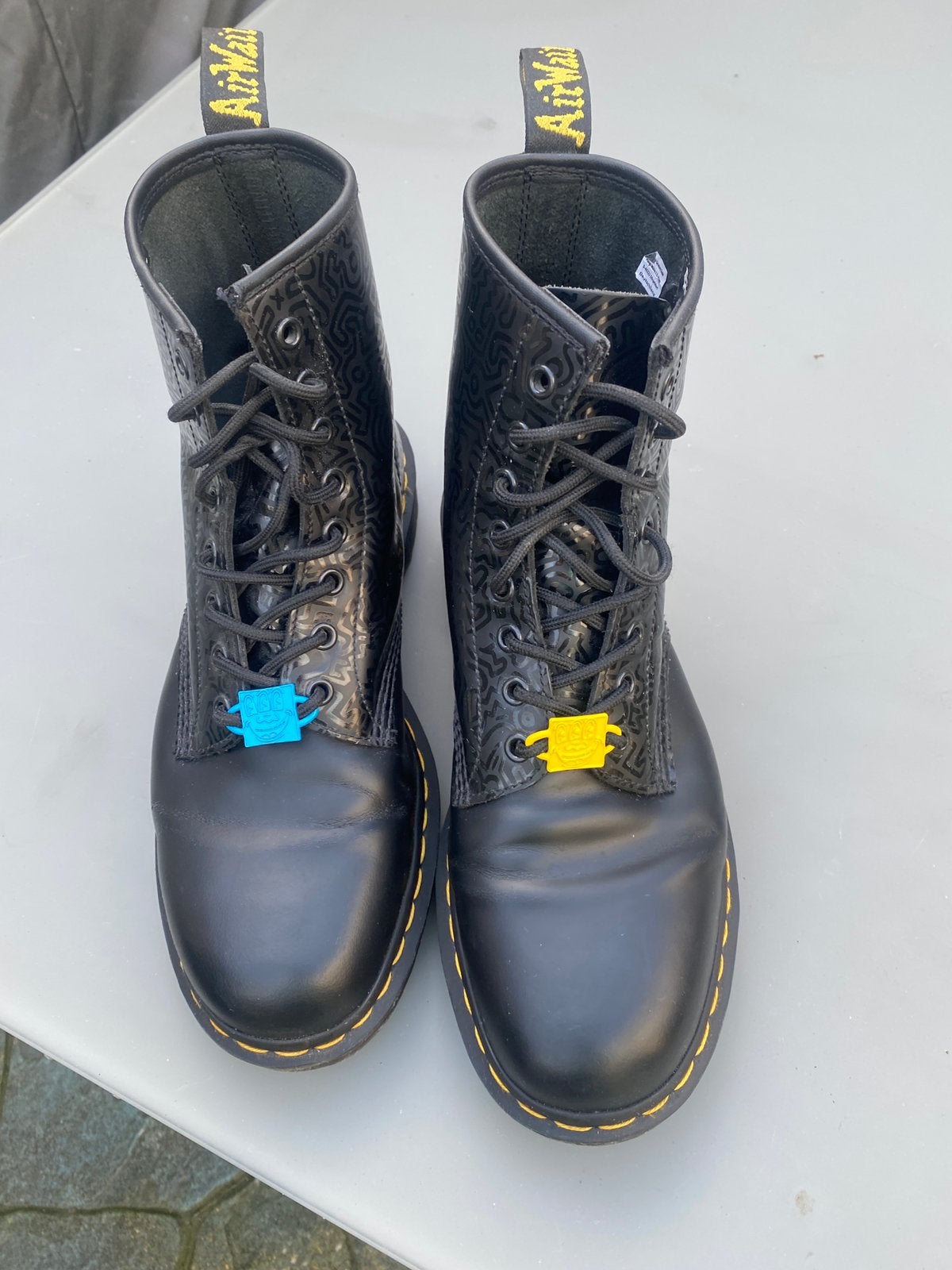 Dr. Martens x Keith Haring 1460 – Limited Edition – Maat 44, Zwart, Boots, Ophalen of Verzenden, Zo goed als nieuw