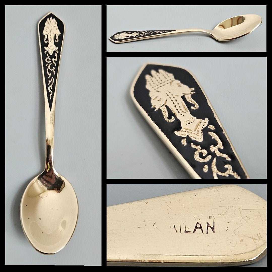 Thailand,  verguld lepeltje met emaille., Ophalen of Verzenden