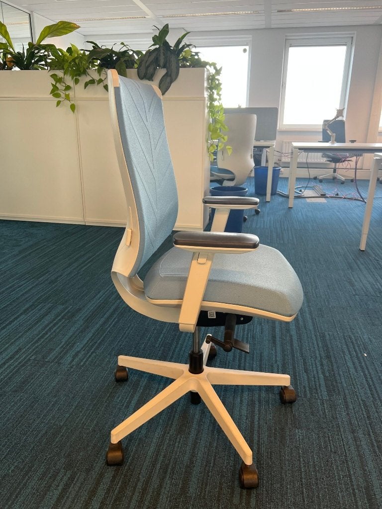 Sitland Leaf Ergonomische stoel / werkstoel / stoel,16 stuks, Blauw, Ophalen of Verzenden, Zo goed als nieuw, Bureaustoel