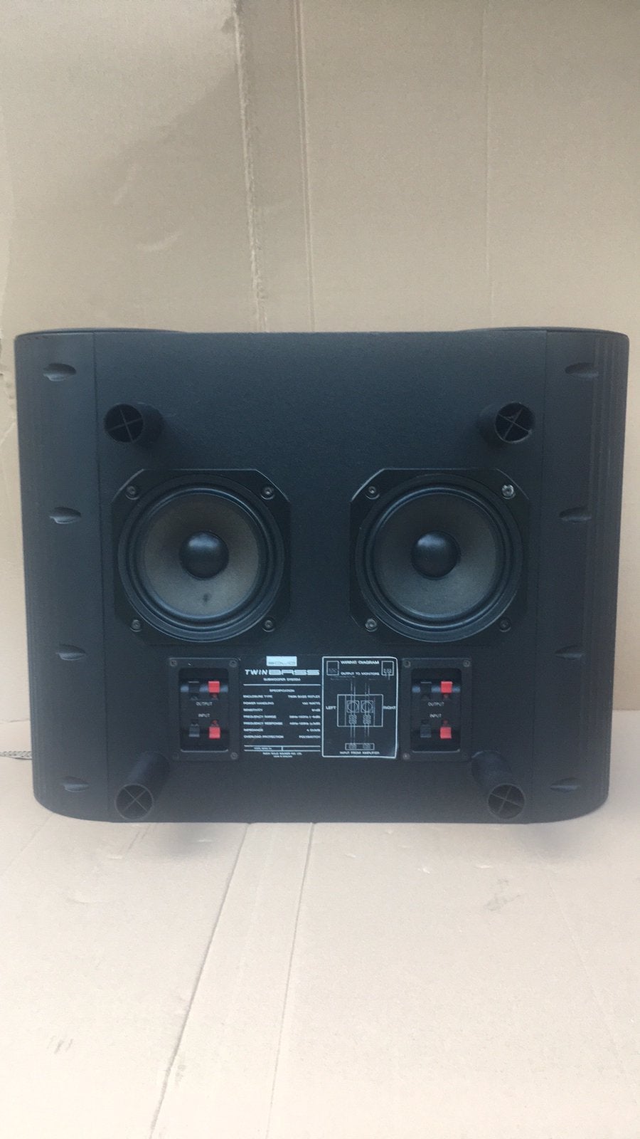 Subwoofer, Ophalen of Verzenden, Gebruikt