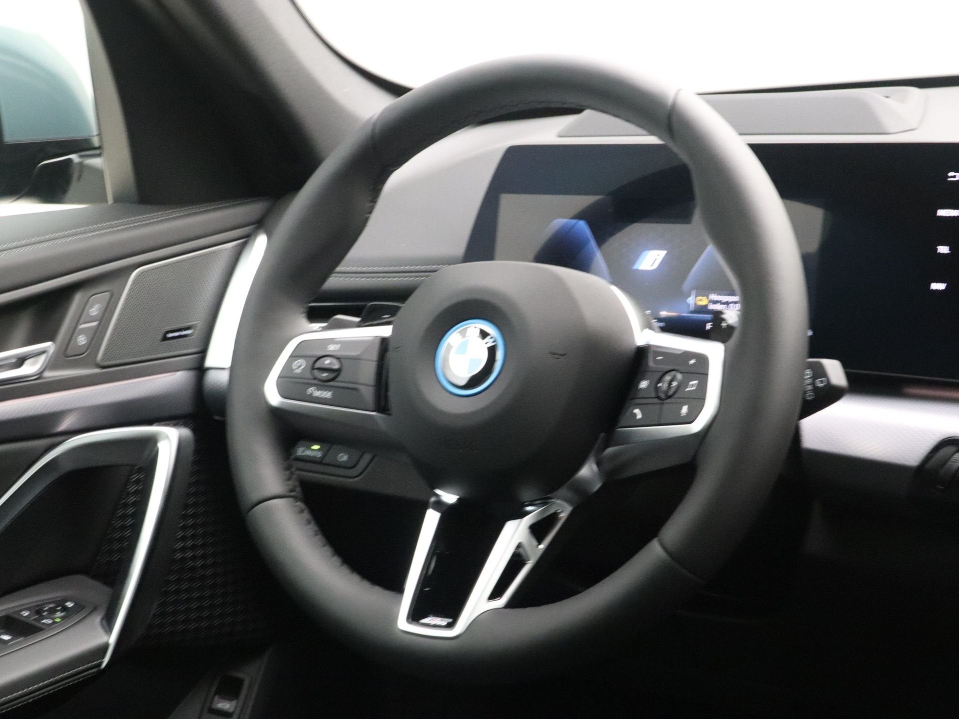 BMW X1 xDrive25e Optimized Edition (bj 2026, automaat), Auto's, Dealer onderhouden, 48 km/l, Met garantie (alle), Bedrijf