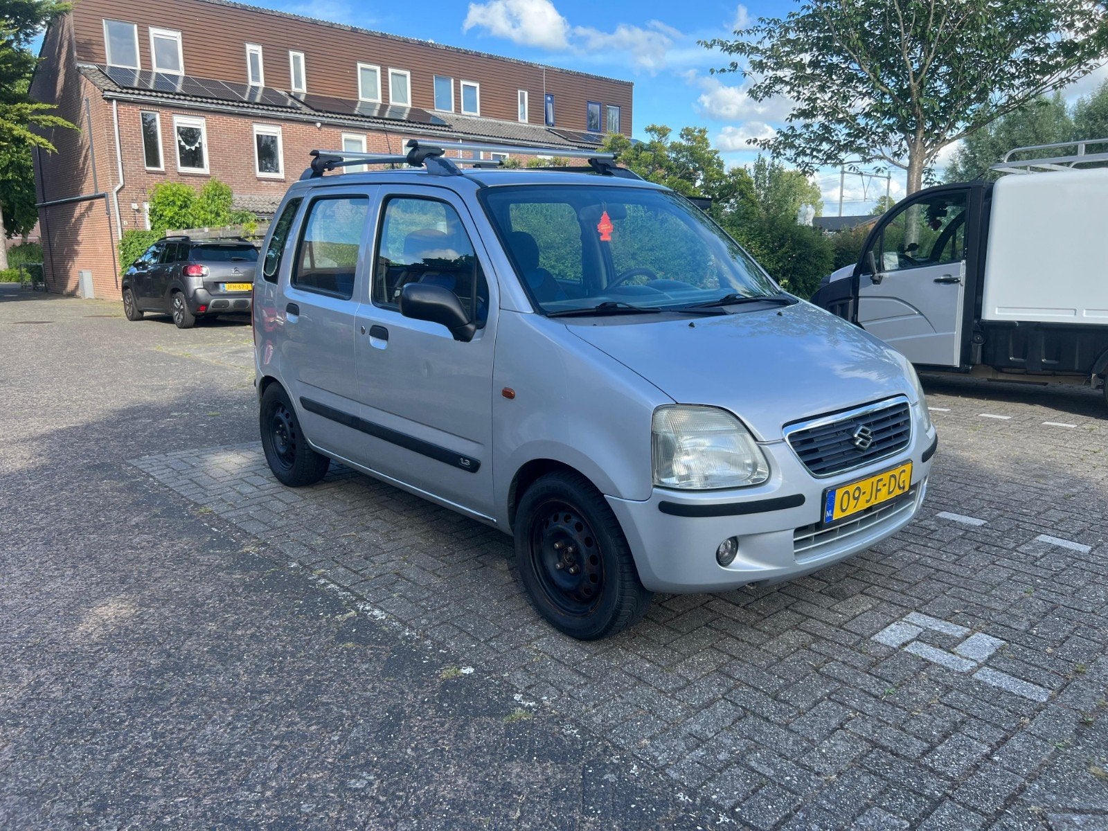 Suzuki Wagon R+ 1.3 2002 Grijs, Voorwielaandrijving, 31 €/maand, 4 cilinders, 905 kg