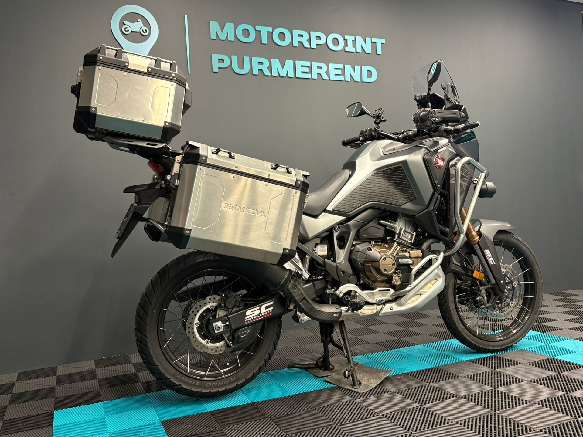 Honda CRF1100 DCT adventure Sports | Full option| SC Project, Motoren, Honda, Rivium boulevard 222A
2909lk  Capelle a/d IJsel, NL