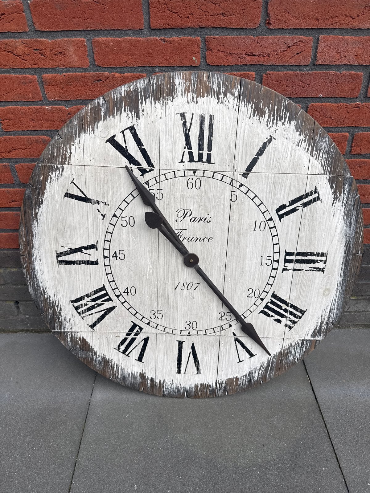 Nostalgische wandklok - 79 cm diameter, Antiek en Kunst, Ophalen