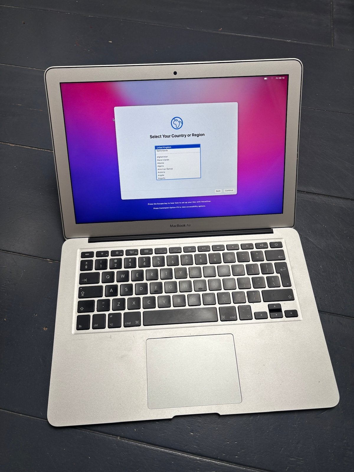 Macbook air 2017 256gb, Computers en Software, Apple Macbooks, Ophalen, Gebruikt, 256 GB, Qwerty