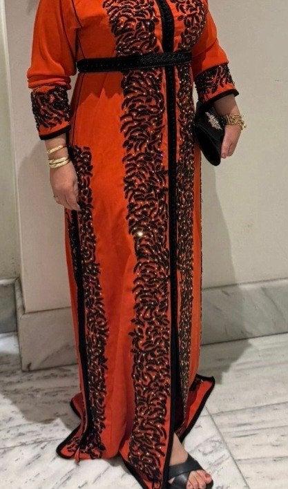 Prachtige Marokkaanse Kaftan - Rood met gouden details, Kleding | Dames, Maat 38/40 (M), Ophalen of Verzenden, Zo goed als nieuw
