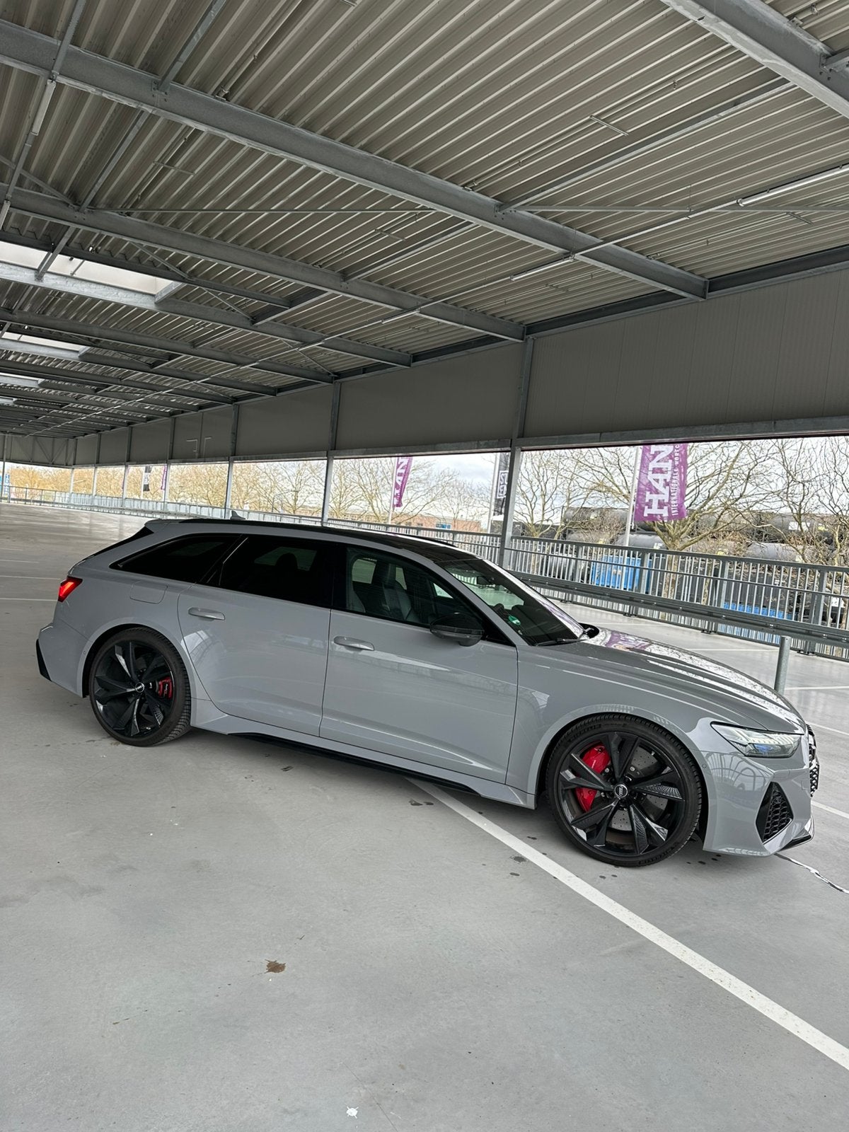 Rs6 huren rsq8 huren rs3 huren
