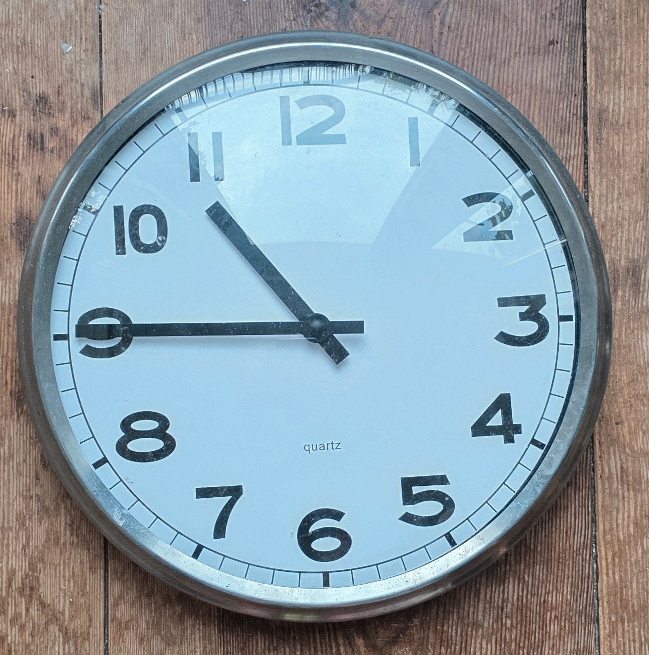 PUGG Wandklok, roestvrij staal, stil kwartsuurwerk, Ophalen of Verzenden
