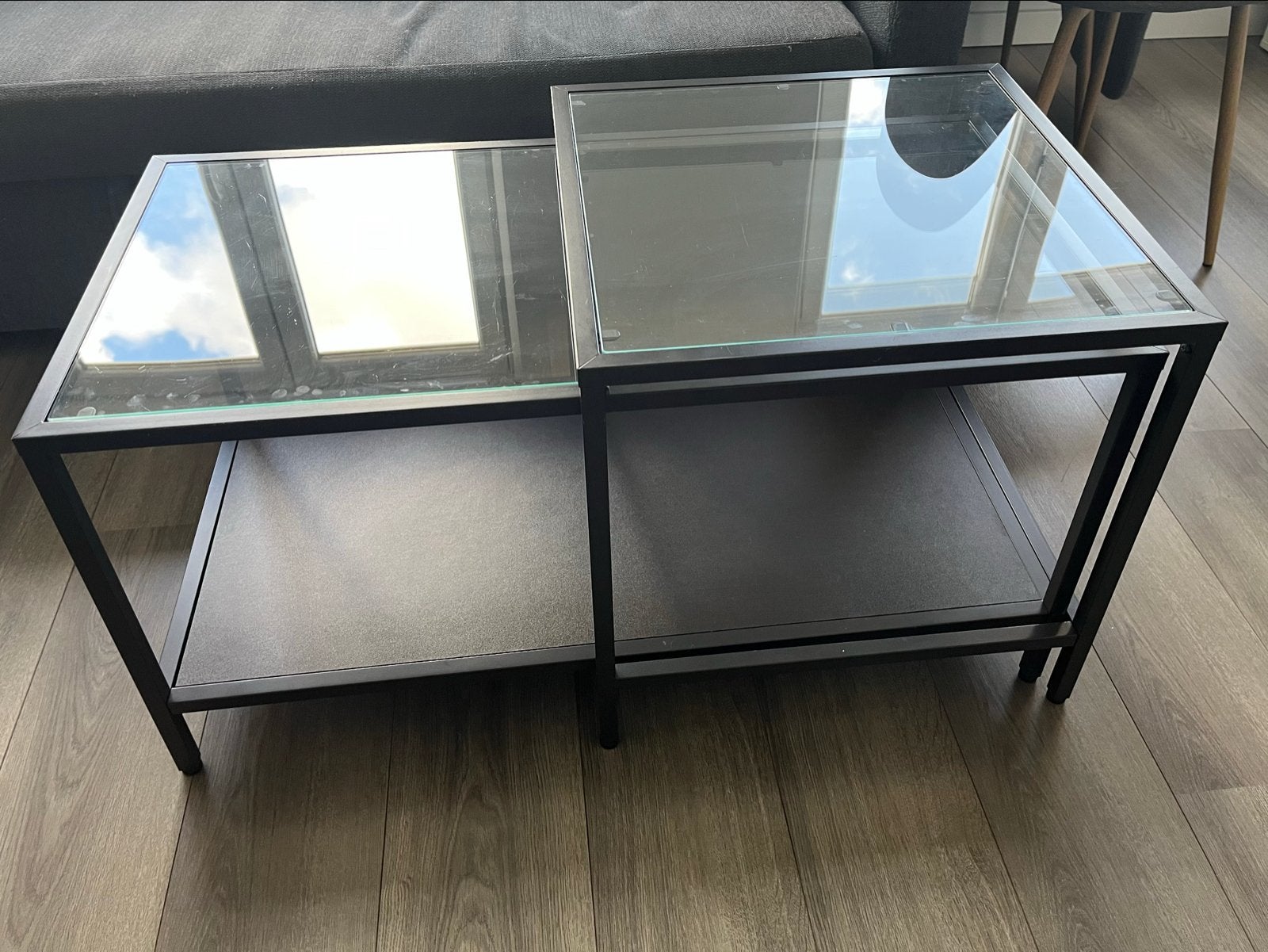 IKEA VITTSJÖ salontafel set, zwart-bruin/glas, Huis en Inrichting, Ophalen, Gebruikt, 50 tot 100 cm, Glas