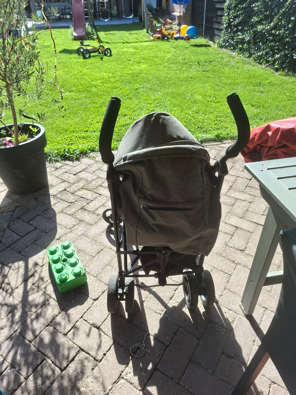 Buggy kinderwagen met defecte zonneklepbevestiging, Kinderen en Baby's, Ophalen, Gebruikt, Overige merken