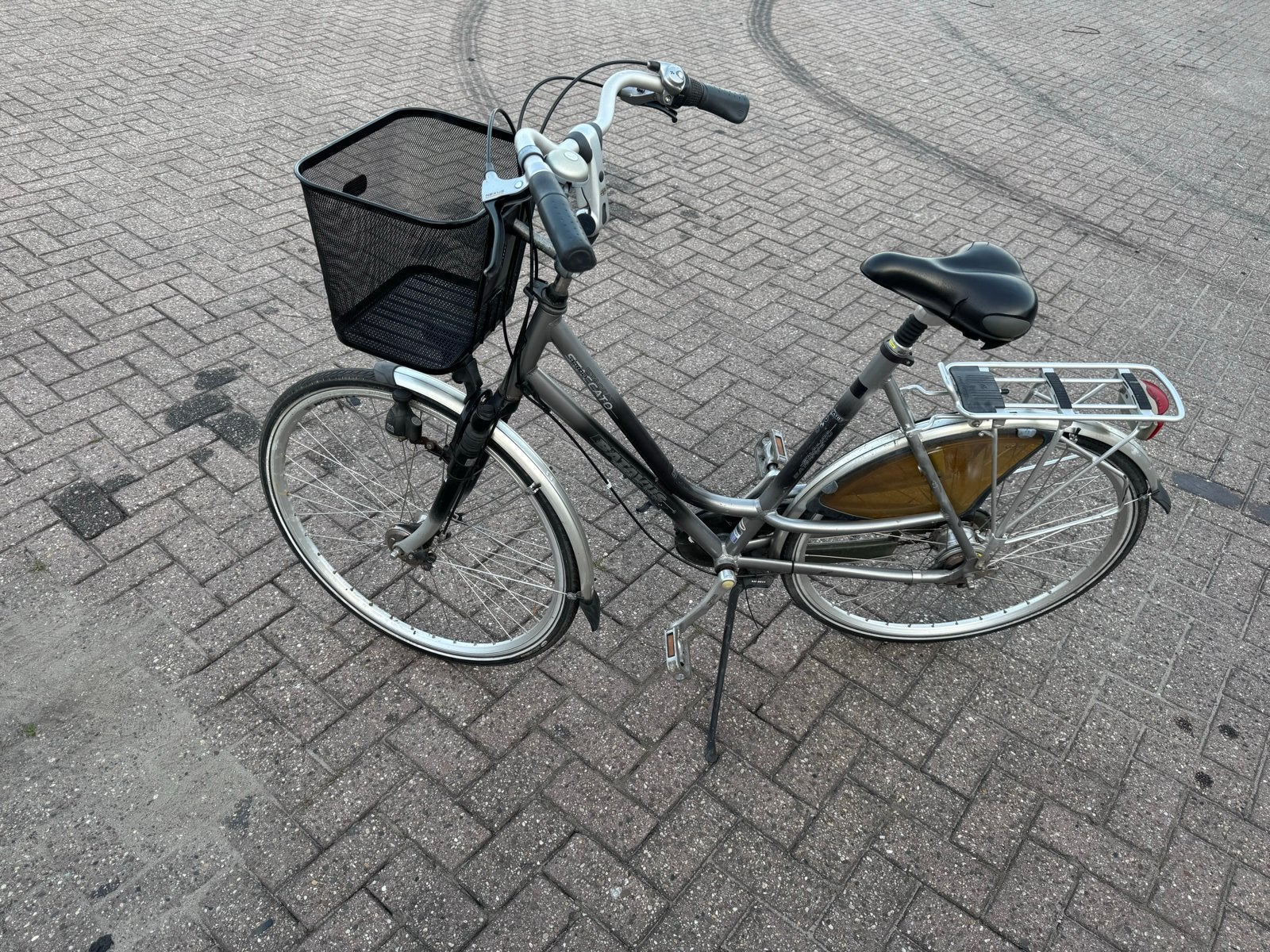 Gazelle Damesfiets met Mand - Gebruikt, Velgrem, Versnellingen, Ophalen of Verzenden, Gazelle