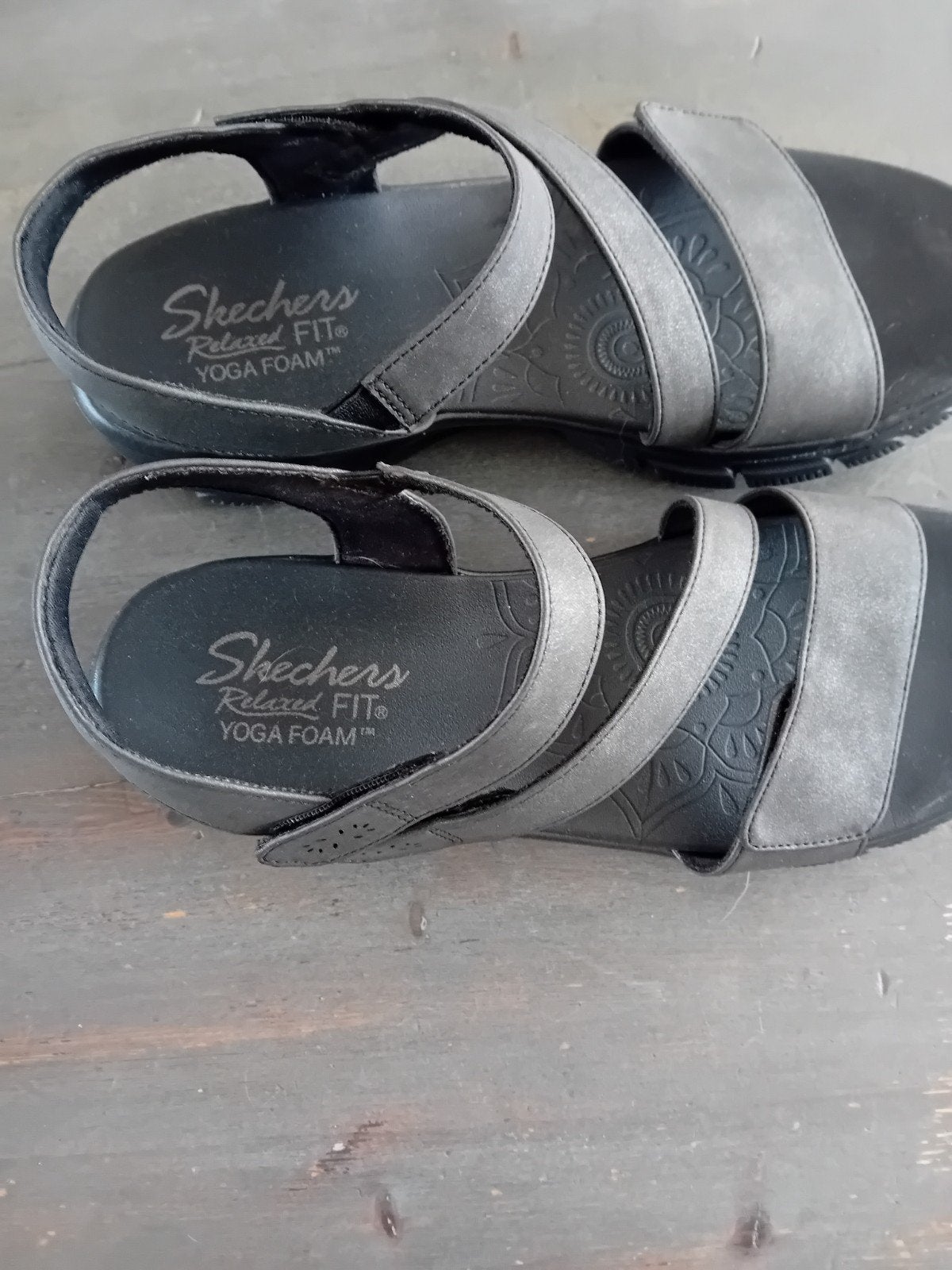 Skechers Relaxed Fit Yoga Foam Sandalen - Maat 42, Skechers, Zwart, Zo goed als nieuw, Sandalen of Muiltjes