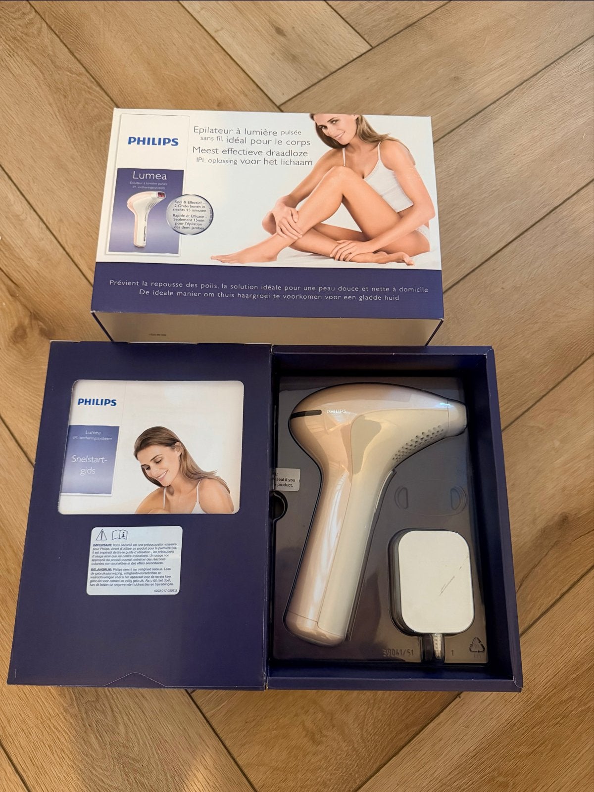 Philips Lumea IPL ontharingsapparaat, Ophalen, Zo goed als nieuw, Scheren en Epileren