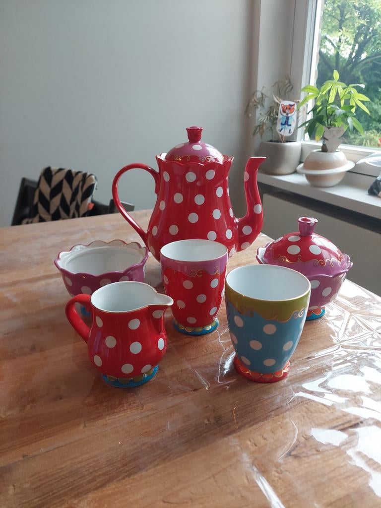 Oilily theepot en servies, Overige typen, Ophalen of Verzenden, Zo goed als nieuw, Overige stijlen