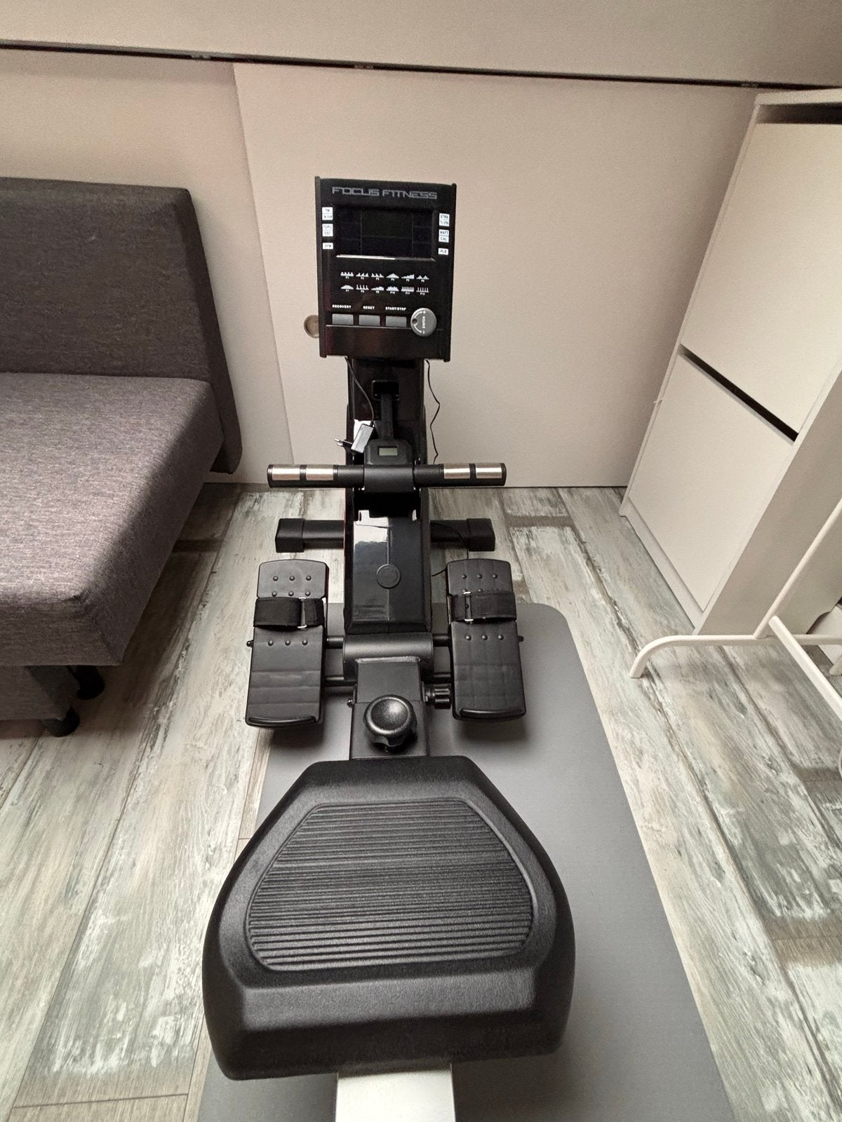 Focus Fitness Row 3 Roeitrainer - Zo goed als nieuw, Sport en Fitness, Fitnessapparatuur, Ophalen, Overige materialen, Benen, Zo goed als nieuw