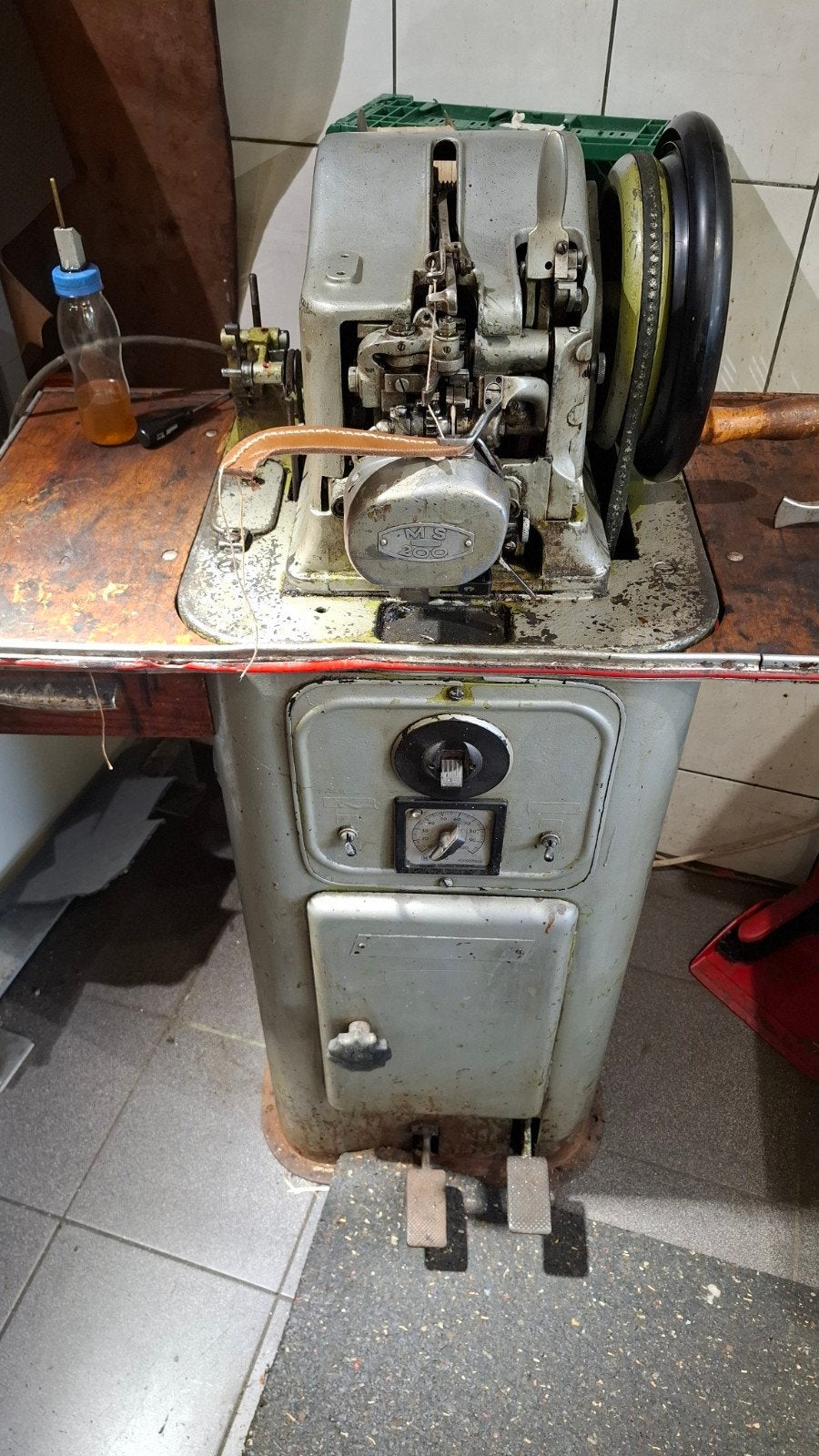 Industriële Lockmachine MS 300 - Gebruikt, Overige merken, Gebruikt, Ophalen of Verzenden, Lockmachine