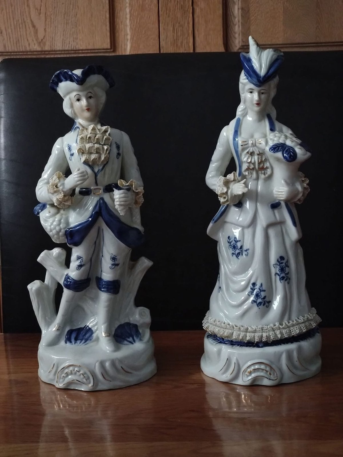 Prachtig setje vintage porseleinen man & vrouw (blauw-wit), Antiek en Kunst, Ophalen of Verzenden