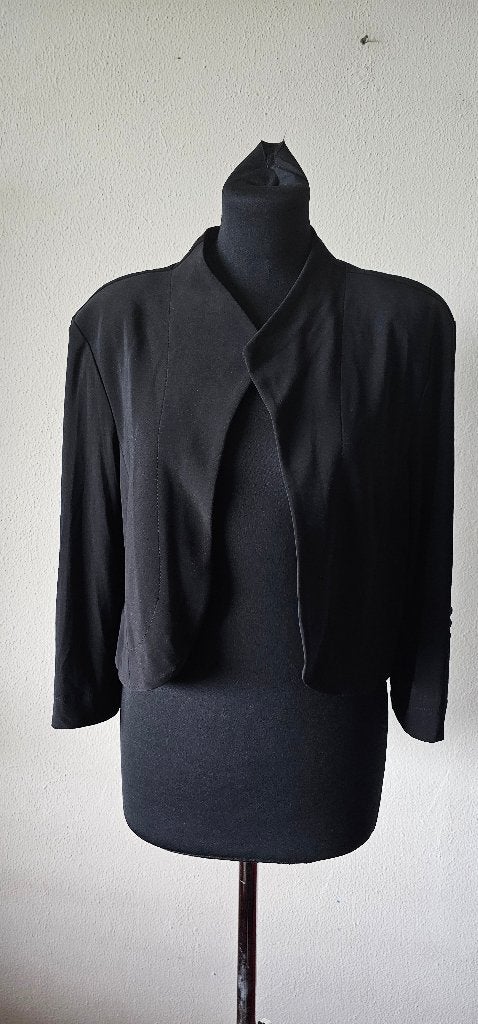 Joseph Ribkoff zwarte bolero maat 44 (17525), Kleding | Dames, Zwart, Joseph Ribkoff, Ophalen of Verzenden, Zo goed als nieuw