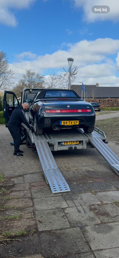 Schade Alfa Romeo Spider 916 v6 gezocht, Ophalen of Verzenden, Voor, Alfa Romeo, Bumper