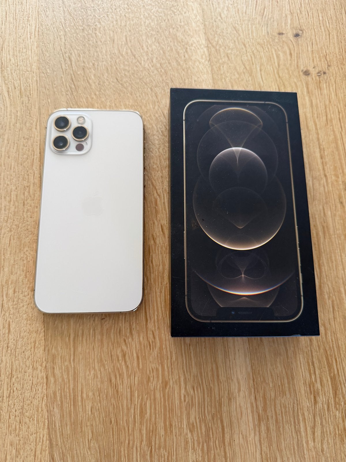 iPhone 12 Pro 128GB Goud - Zo goed als nieuw, Telecommunicatie, 128 GB, Zo goed als nieuw, Zonder simlock, Zonder abonnement