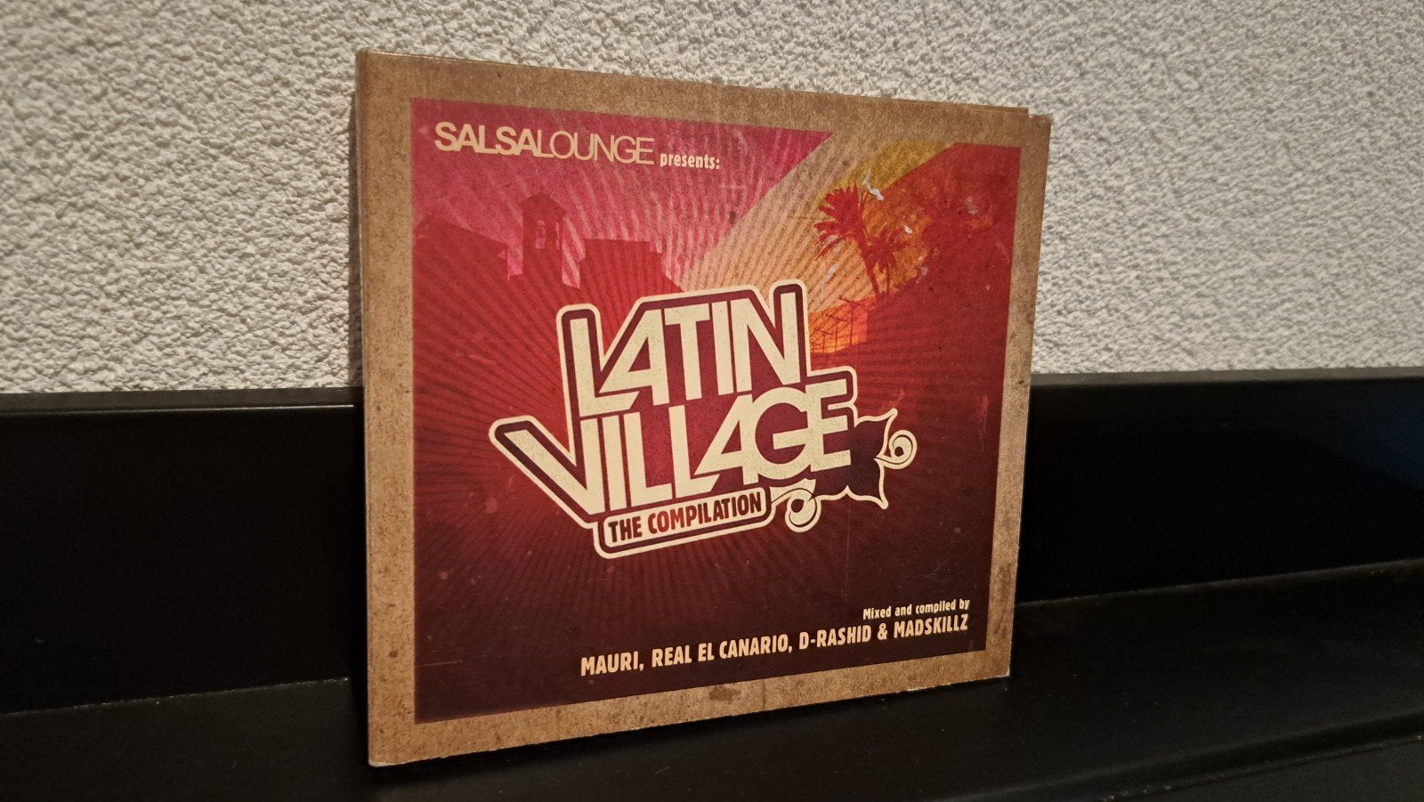 Latin Village, Ophalen of Verzenden, Zo goed als nieuw