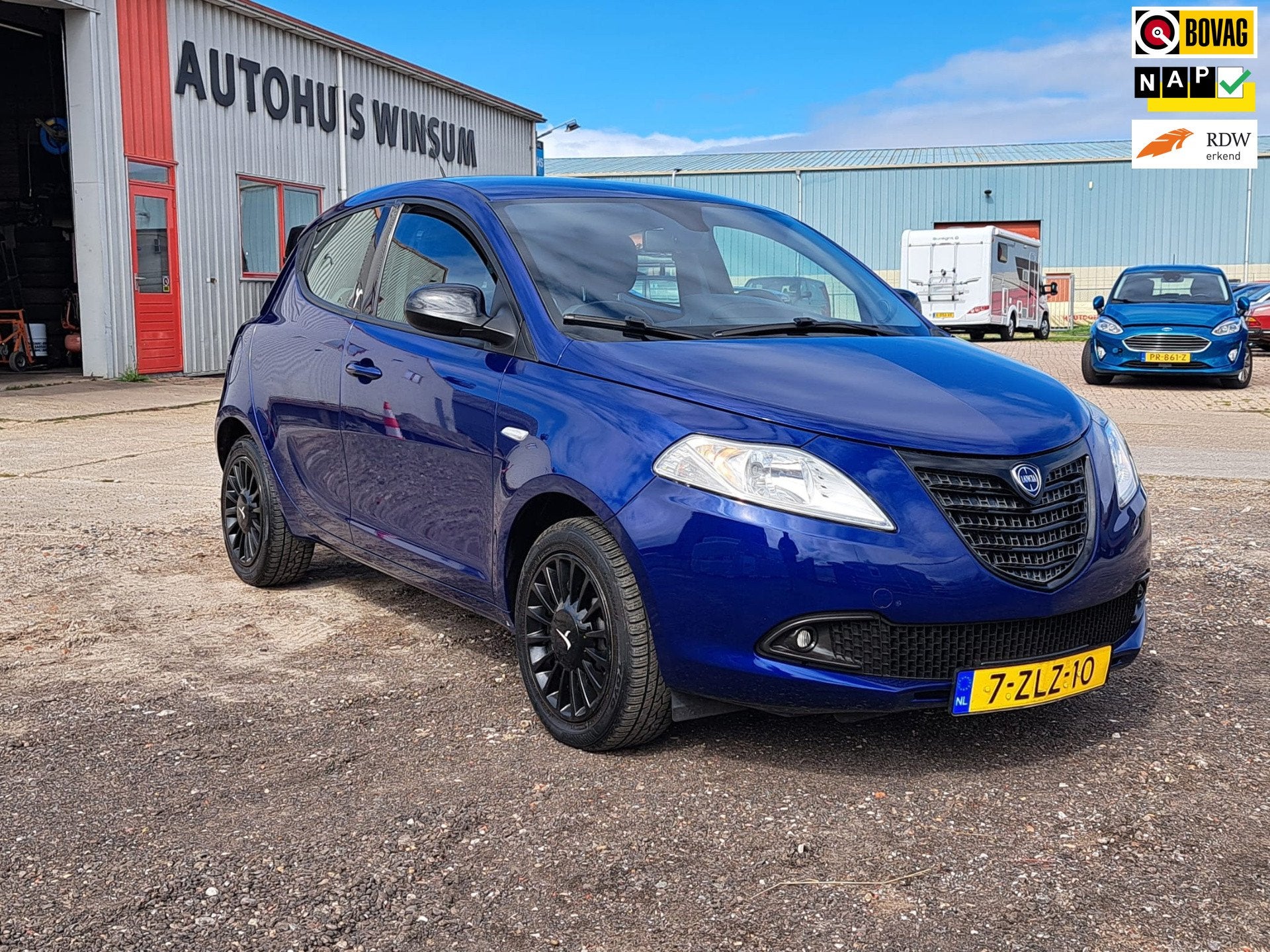 Lancia Ypsilon TwinAir - Automaat - 2015 - 97dkm - Zeer goed, Auto's, Stof, Gebruikt, Elektrische ramen, Origineel Nederlands