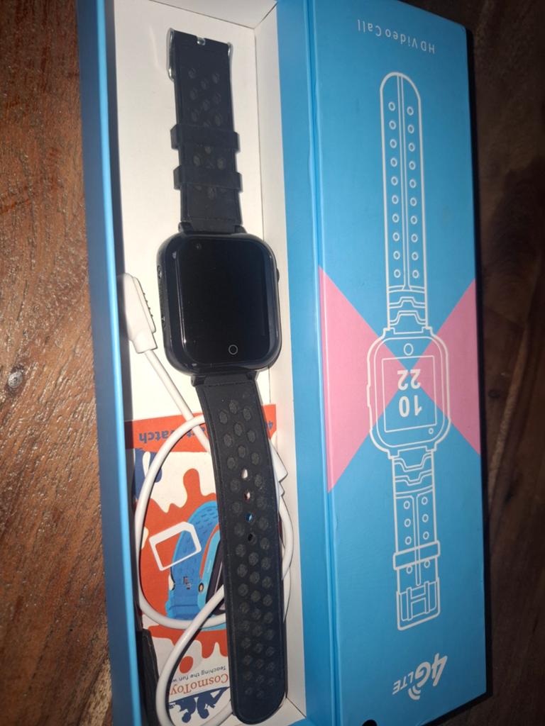 Super mooie en fijne smartwatch voor kinderen, Sieraden, Tassen en Uiterlijk, Smartwatches, Ophalen of Verzenden, Zo goed als nieuw