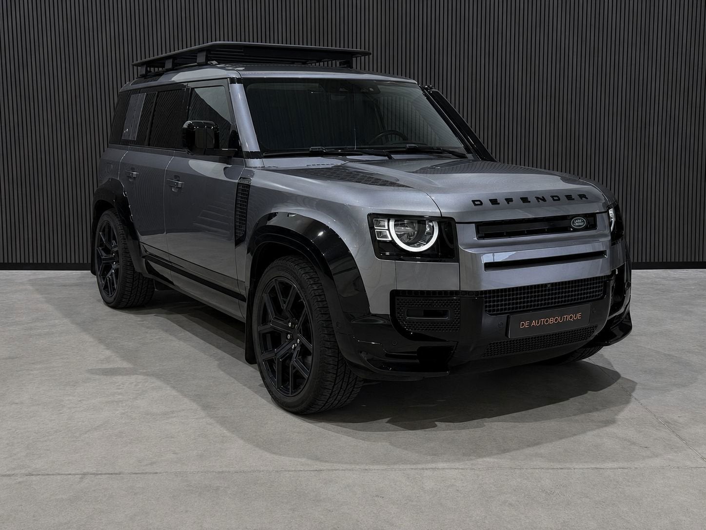 Land Rover Defender 110 2.0 P400e 110 Dynamic SE URBAN / Pan, Auto's, Land Rover, Automaat, Gebruikt, 4 cilinders, 38 km/l