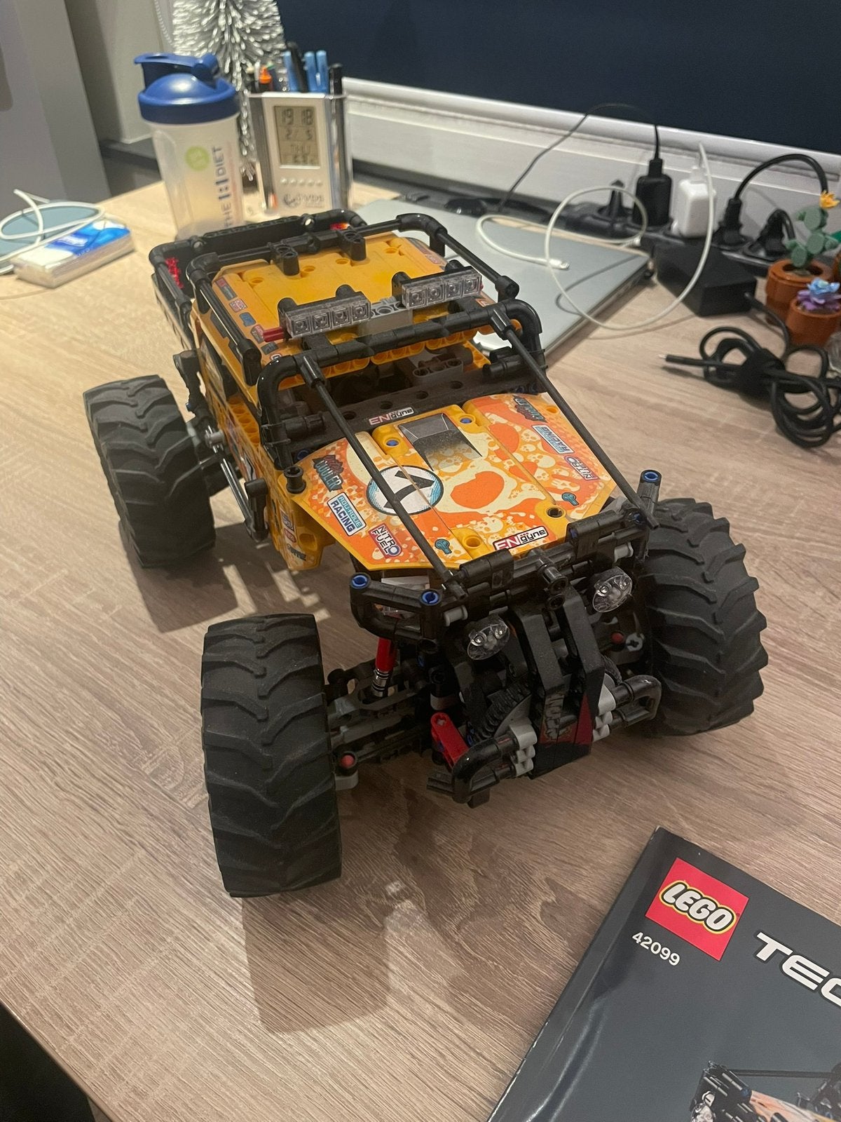 Lego Technic Xtreme offroader (42099), Lego, Compleet, Ophalen of Verzenden, Zo goed als nieuw