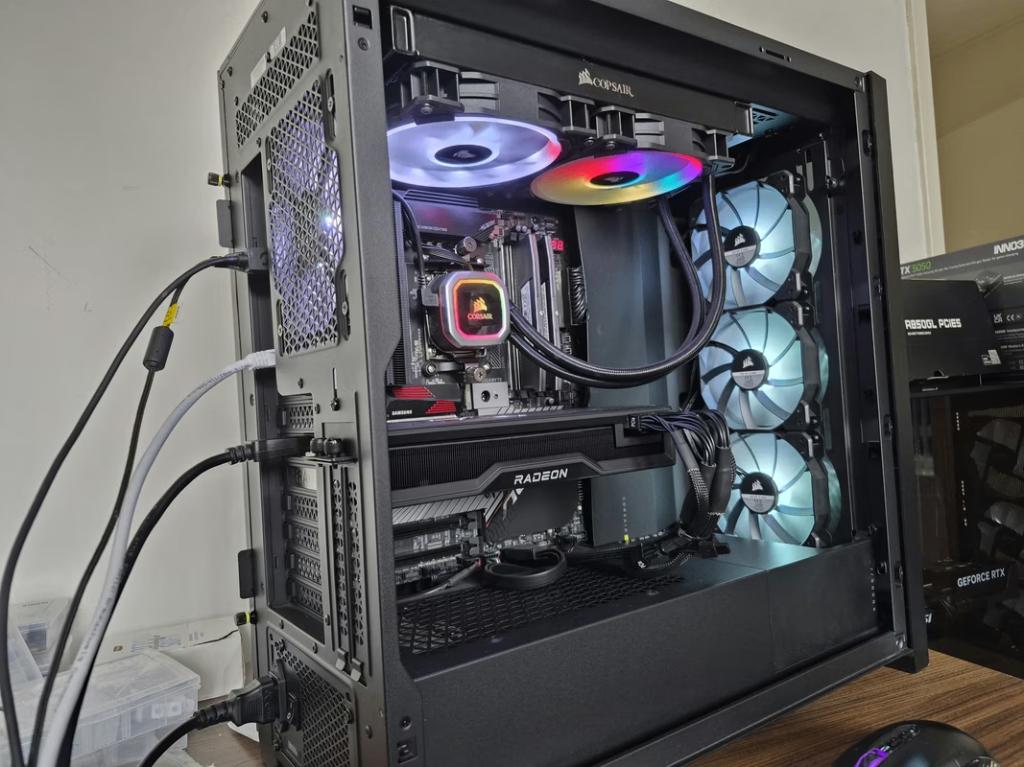 Gaming PC // RX 6950 XT & AMD 7 7800X3D //, 7604 HM, 32 GB, Zelf gebouwde pc, Ophalen of Verzenden