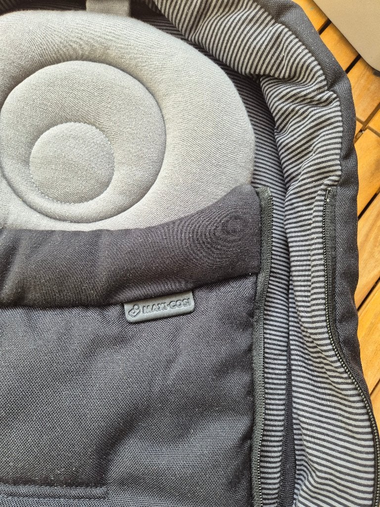 Maxi cosi cocoon (universele inleg voor buggy/kinderwagen), Ophalen, Autogordel, Zo goed als nieuw, 0 t/m 13 kg