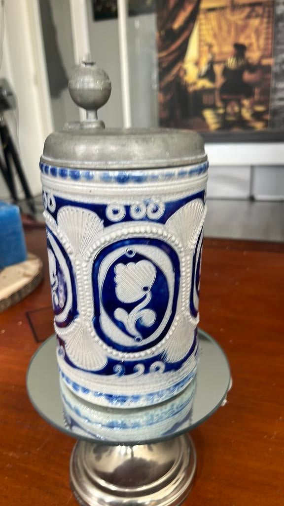 Laat 17 eeuwse Westerwald bierpul. Steengoed, Ophalen of Verzenden