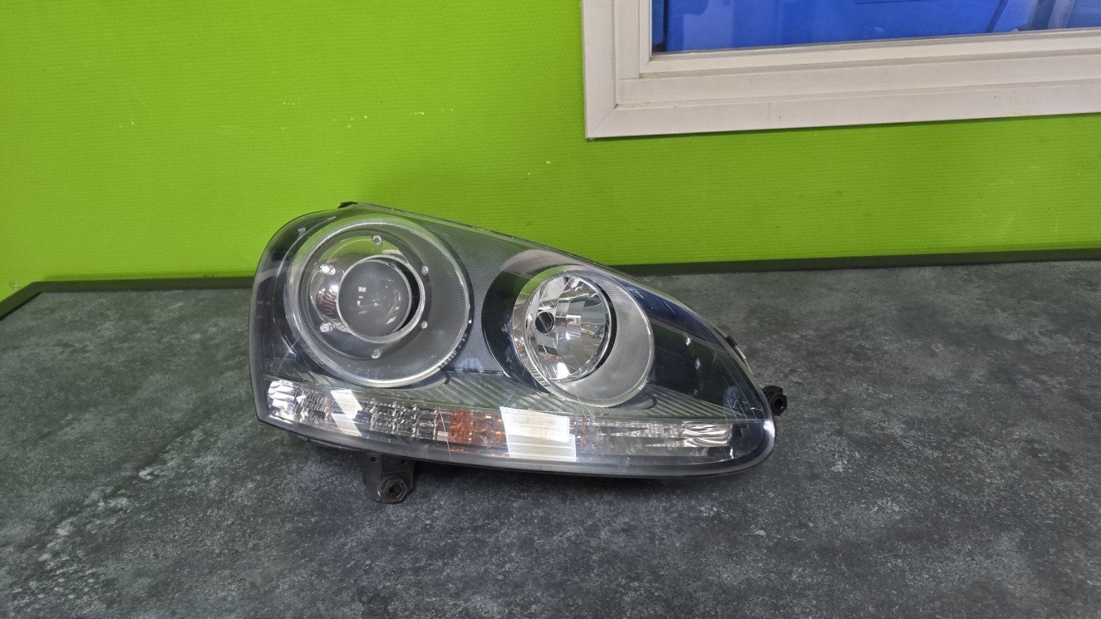 Koplamp golf v r32 rechts, Auto-onderdelen, Ophalen of Verzenden