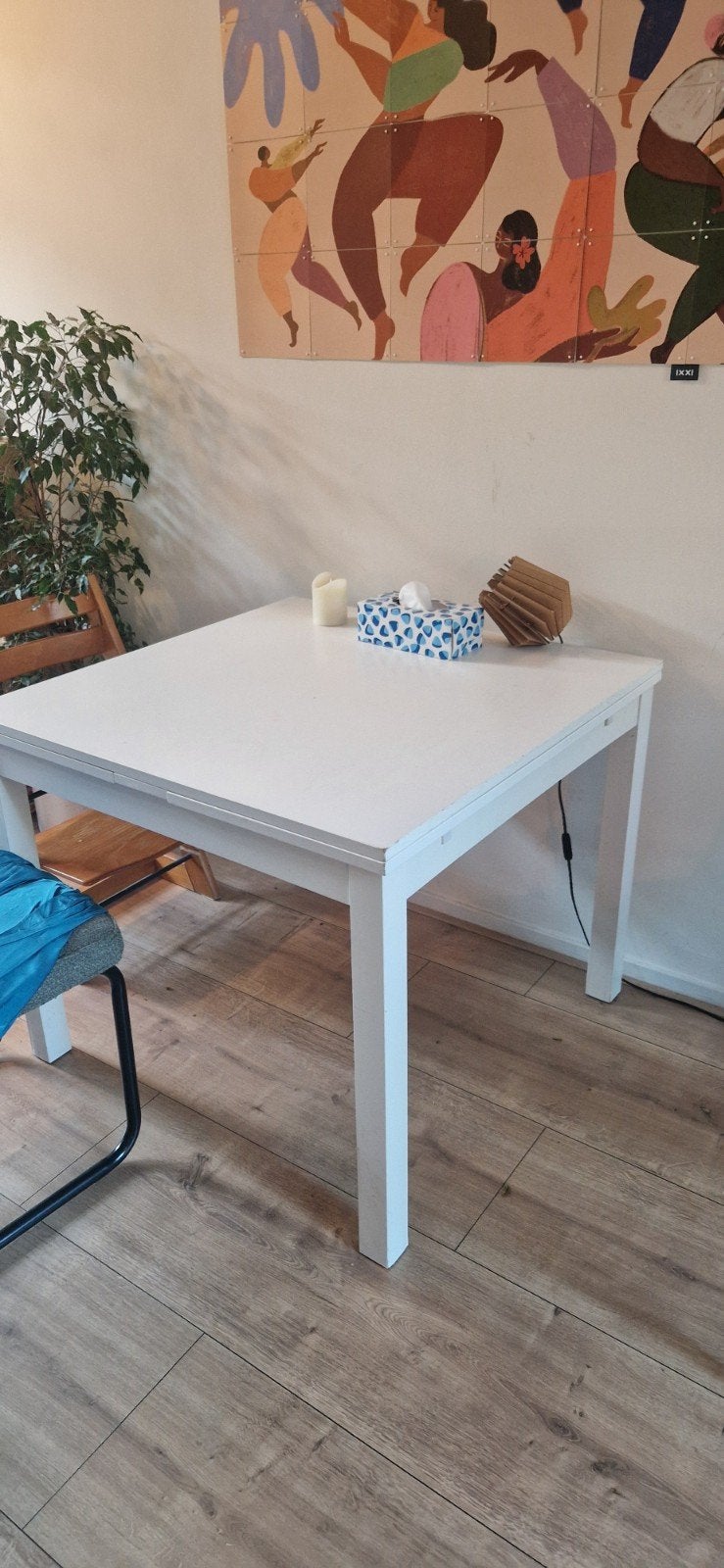 Witte uitschuifbare eettafel, Gebruikt, Vier personen, Rechthoekig, Overige houtsoorten
