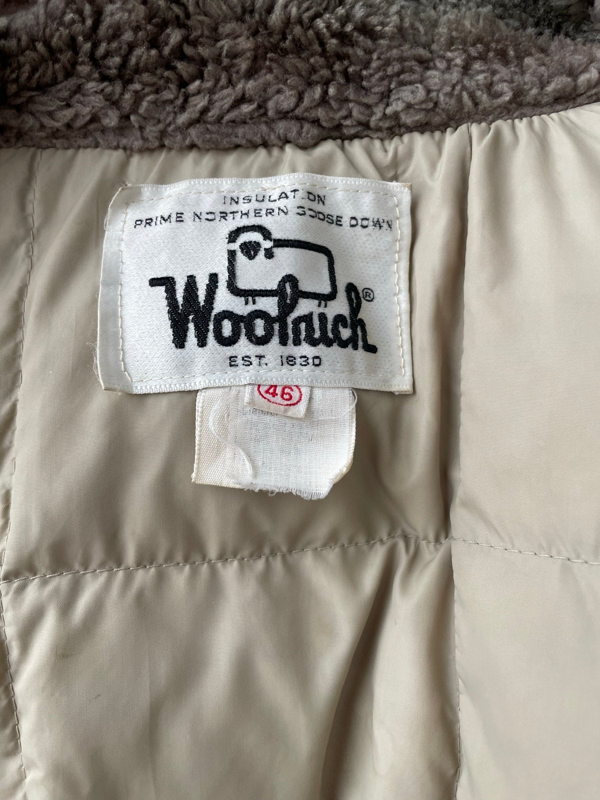 Woolrich winterjas met donsvoering en bontkraag, Ophalen of Verzenden, Gedragen, Maat 46 (S) of kleiner, Beige