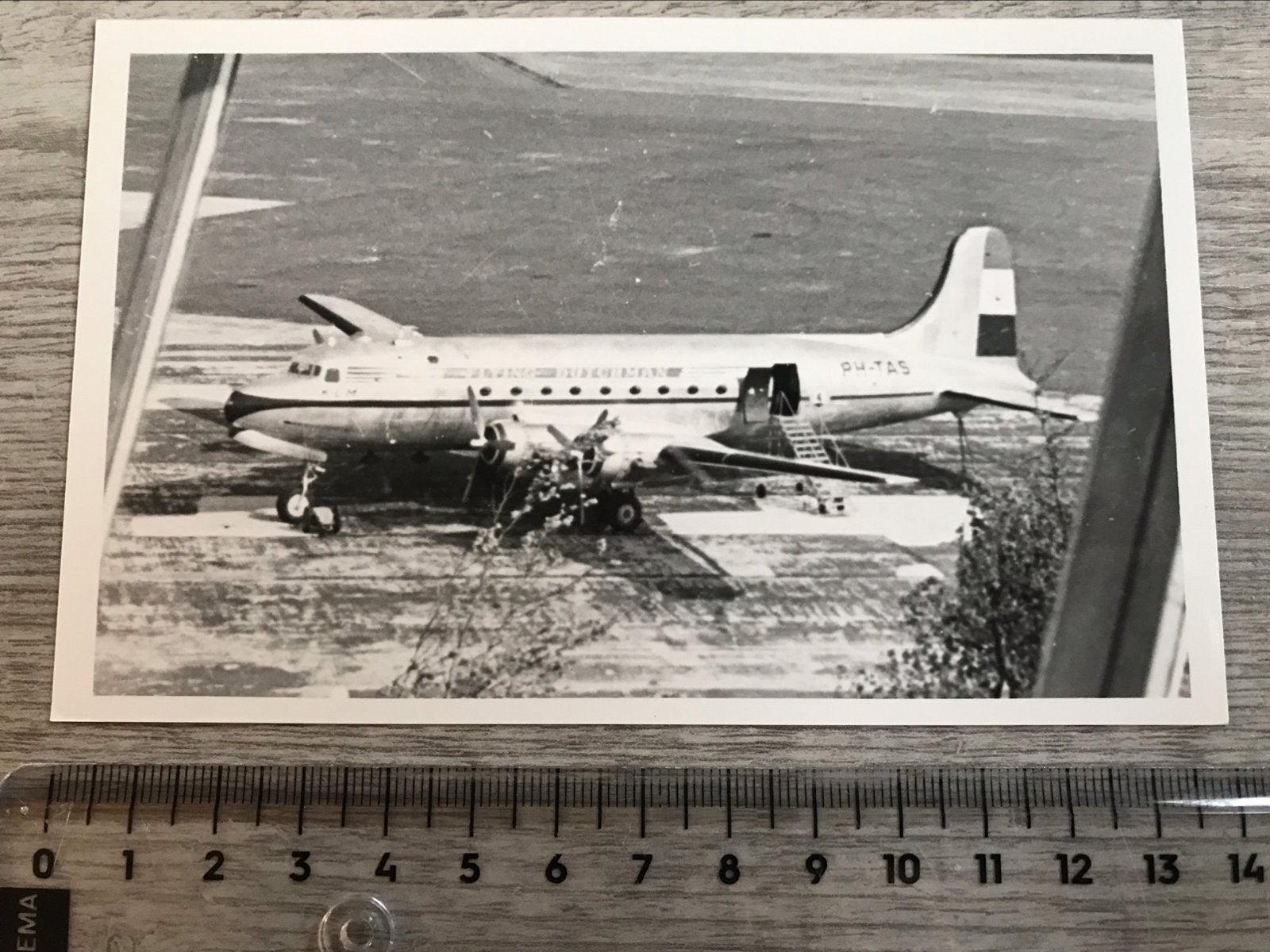 Douglas DC-4 Skymaster PH-TAS KLM Vliegtuig Foto Luchtvaart, Ophalen of Verzenden, Zo goed als nieuw, Kaart, Foto of Prent