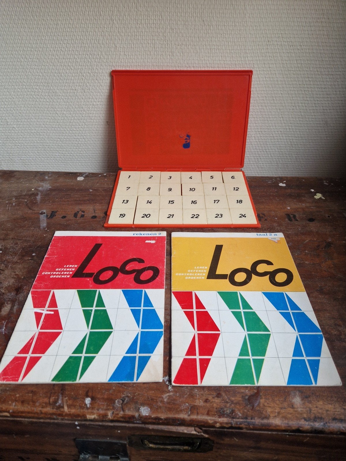 loco 24 stenen en 2 boeken, Ophalen of Verzenden, Gebruikt, Taal en Lezen