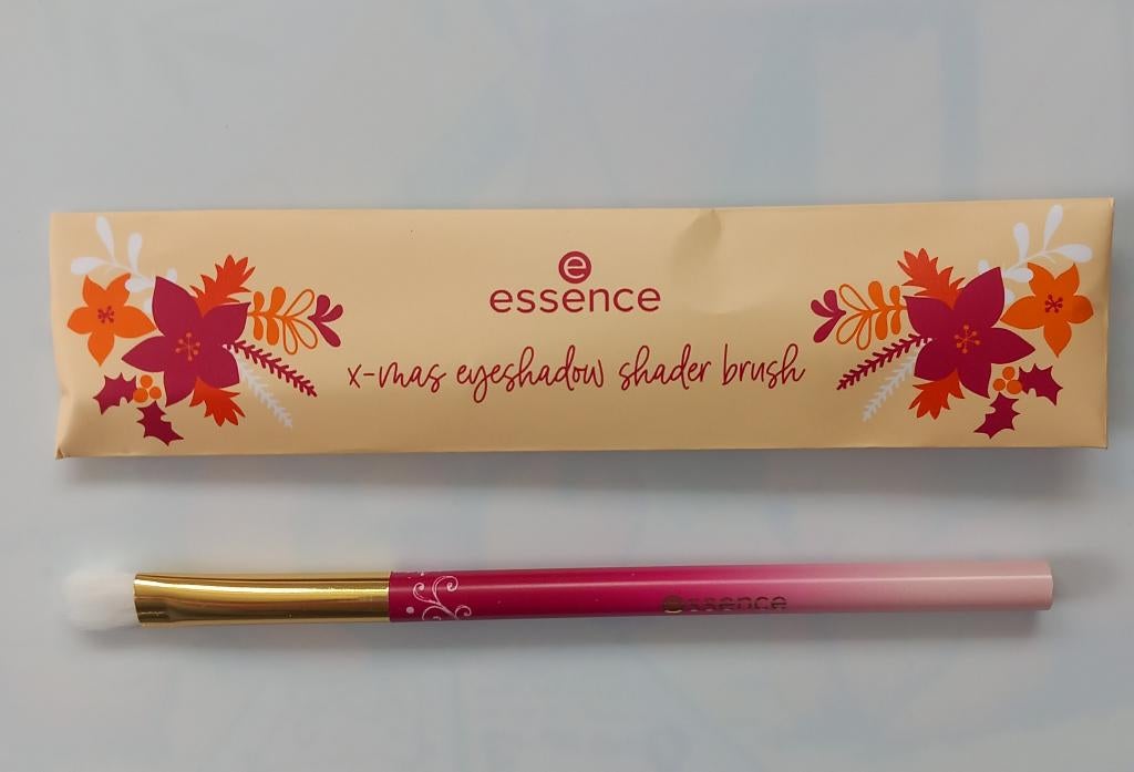 NIEUW Essence x-mas eyeshadow shader brush kerst oog schaduw, Nieuw, Ophalen of Verzenden, Toebehoren, Overige kleuren