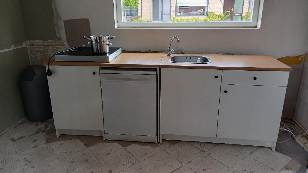 Knoxhult keukenblok, Huis en Inrichting, Ophalen, Gebruikt, Wit, Enkelwandige keuken