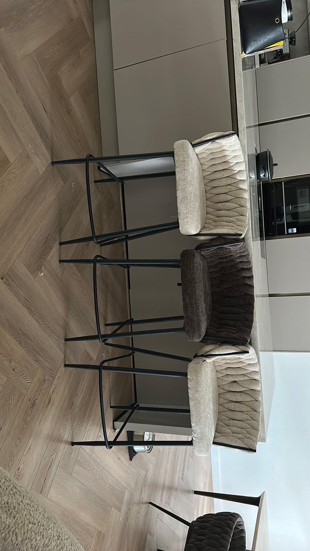 Barkruk River chenille bruin & beige 75cm 3 stuks, Ophalen, In hoogte verstelbaar, 60 tot 90 cm, Zo goed als nieuw