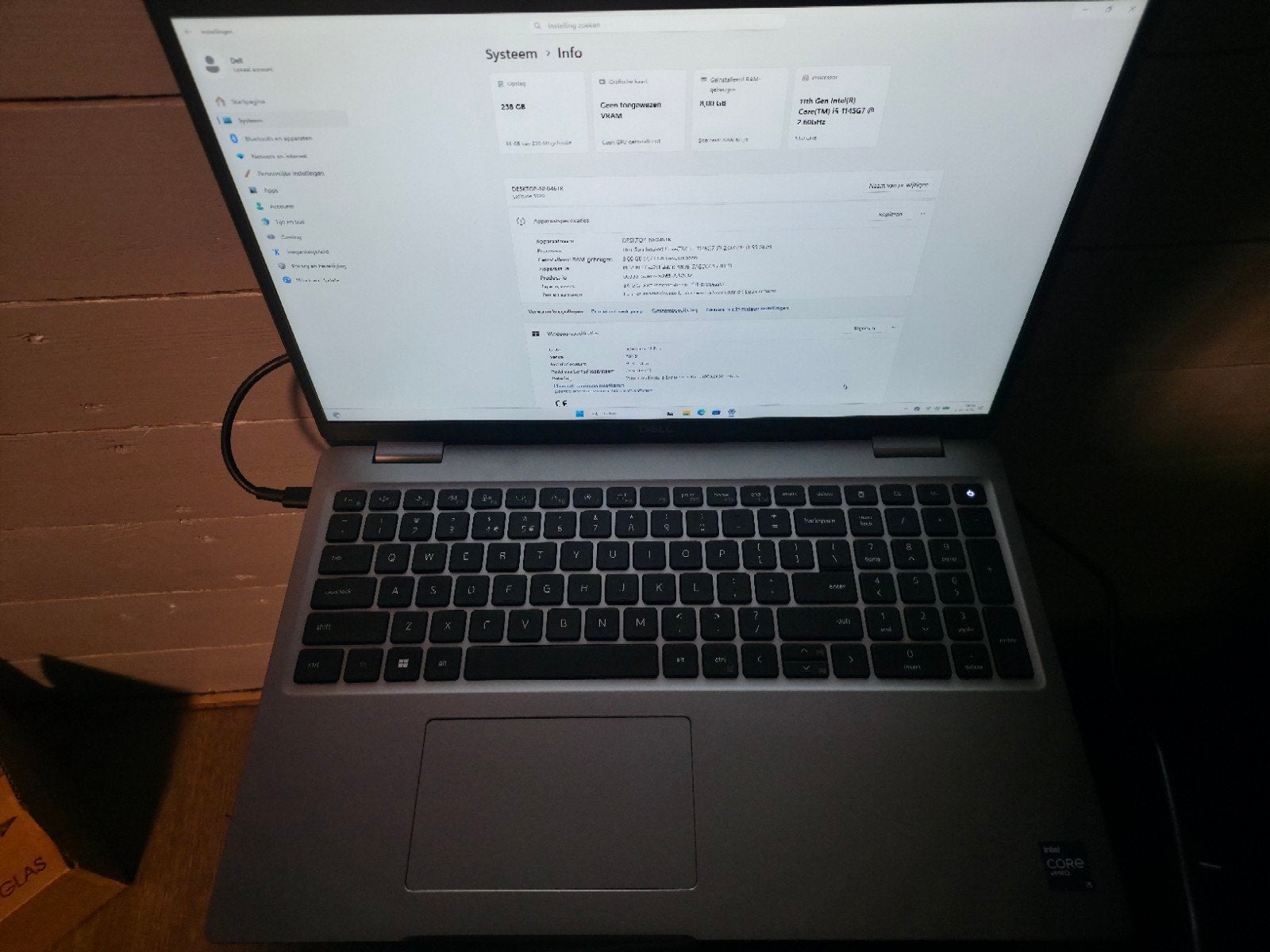 Dell Latitude 5520 Vaste prijs €150 direct halen., Computers en Software, 2 tot 3 Ghz, 8 GB, 11th Gen Intel(R) Core(TM) i5-1145G7