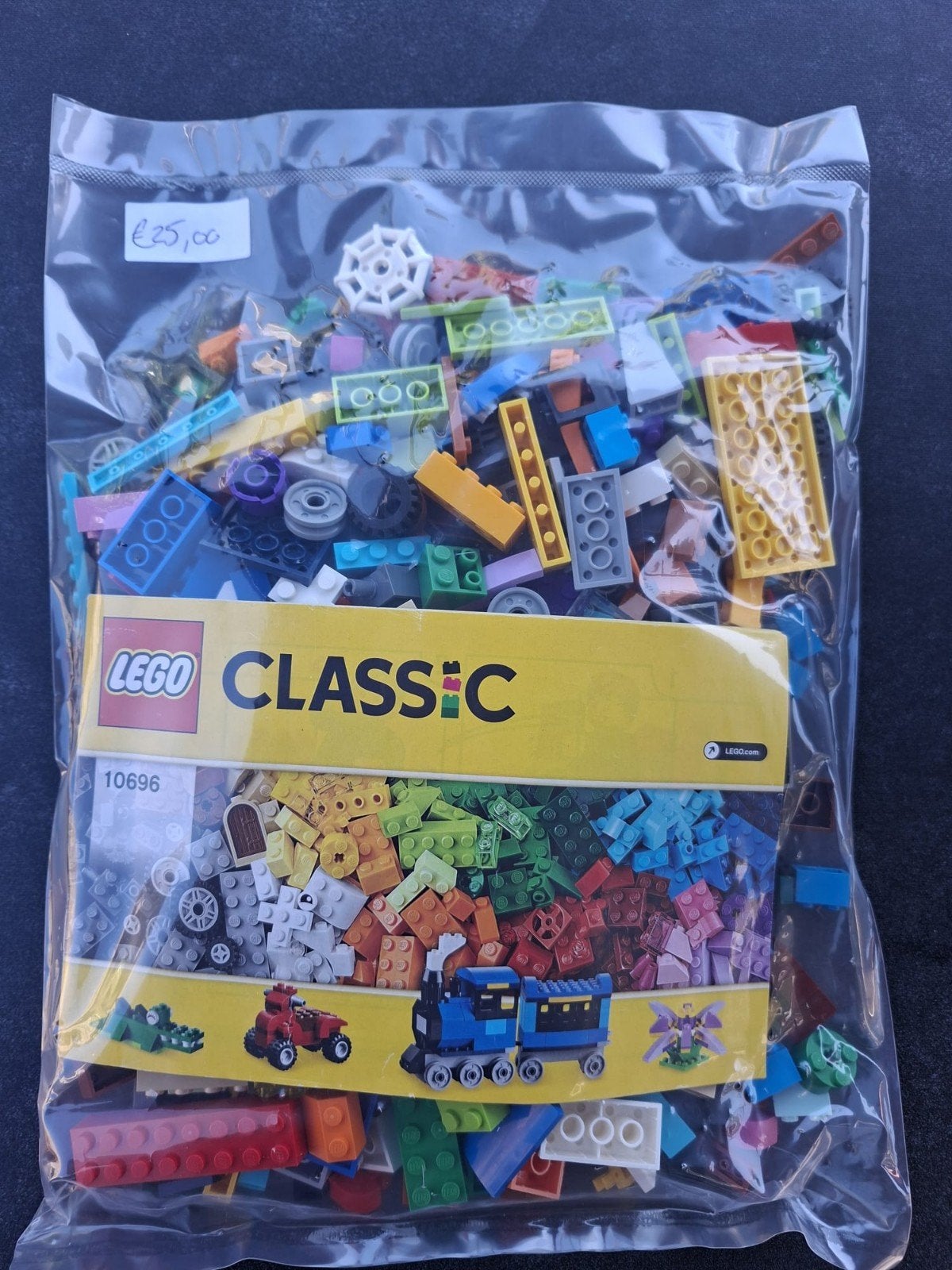 Aangeboden: een 100% complete set Lego Classic 10696., Overige thema's, Lego, Ophalen of Verzenden, Zo goed als nieuw