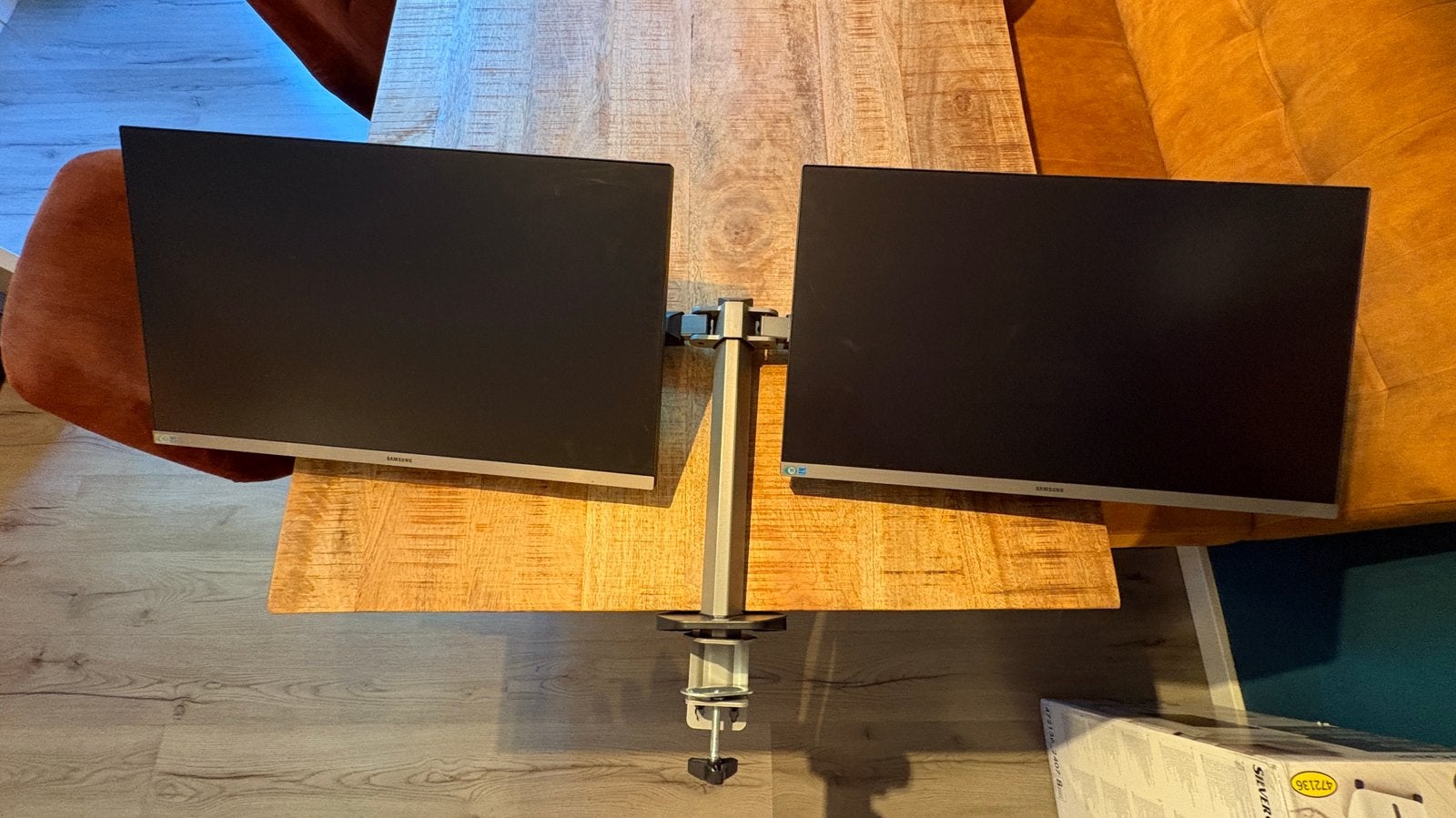 2x 27” Samsung LS27R650FDRXEN + ACT monitorarm, Computers en Software, Monitoren, Ophalen, In hoogte verstelbaar, Full HD, Zo goed als nieuw